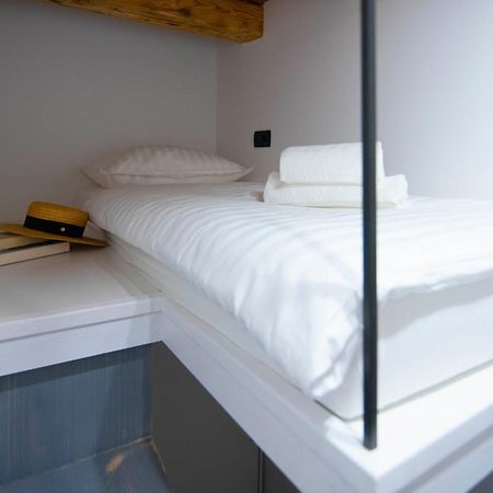 Apartments Allegra ซินย์ ภายนอก รูปภาพ